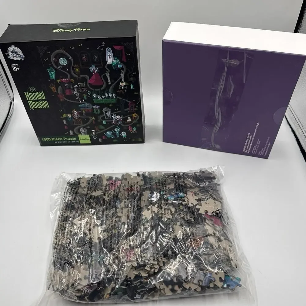 Disney Parks Exclusive The Haunted Mansion Attraction Map 1000 Piece Puzzle